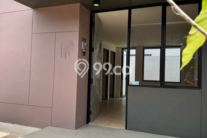 Dijual Hunian Rumah Terawat 3 Kamar di Gading Serpong, Tangerang Dijual Hunian Rumah Terawat 3 Kamar di Gading Serpong, Tangerang