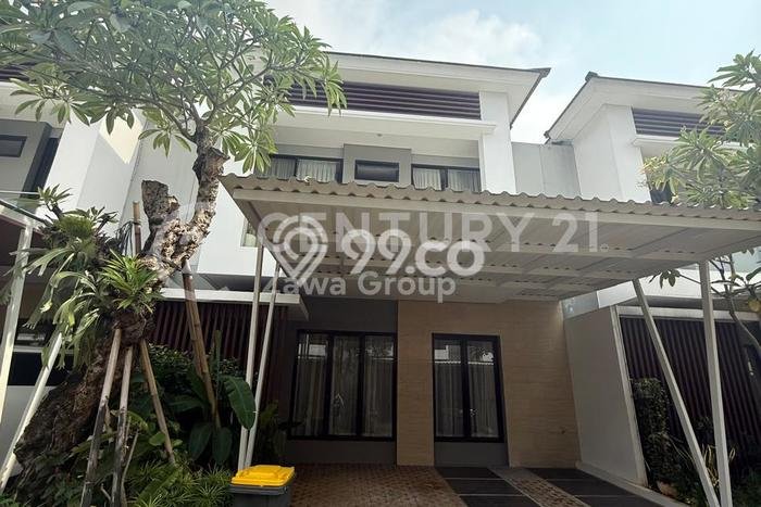 Dijual Rumah Mewah Elegan Dengan View Cantik di Jatiwaringin, Bekasi Dijual Rumah Mewah Elegan Dengan View Cantik di Jatiwaringin, Bekasi