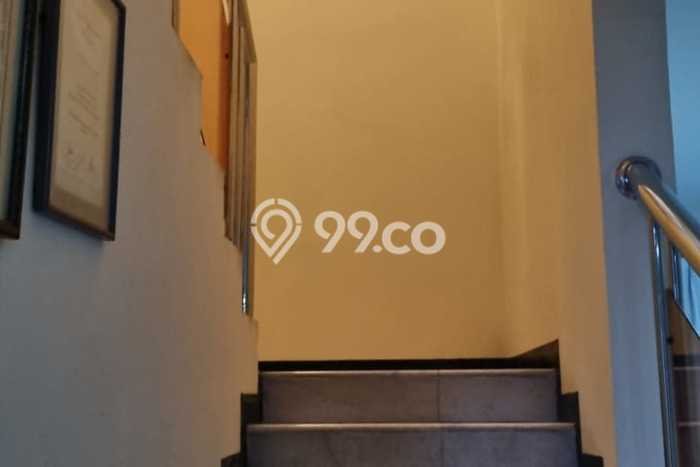 Rumah Luxury Modern Tanpa Renovasi di Intercon Jakarta Barat Rumah Luxury Modern Tanpa Renovasi di Intercon Jakarta Barat