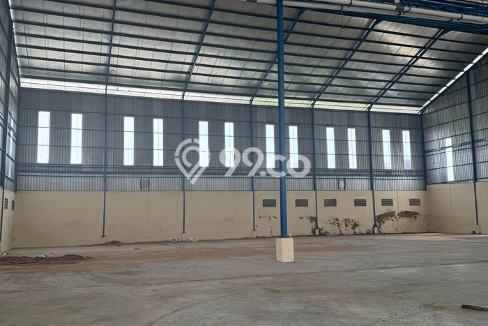 Gudang Disewa di Sayung, Demak, LT 1440m2 / LB 1440m2 Gudang Disewa di Sayung, Demak, LT 1440m2 / LB 1440m2