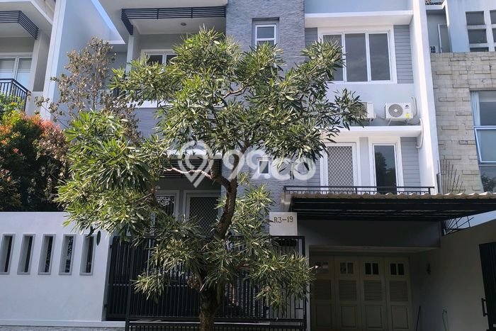 Disewakan Rumah Harga Terjangkau di Permata Buana Jakarta Barat Punya 3 Kamar Tidur Disewakan Rumah Harga Terjangkau di Permata Buana Jakarta Barat Punya 3 Kamar Tidur