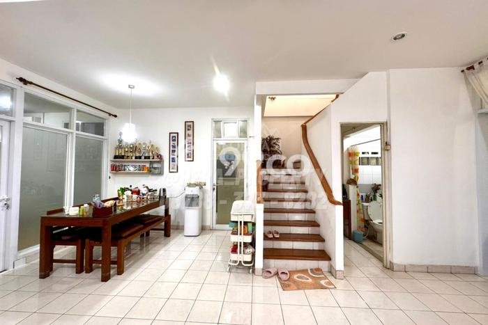 For Sale! Premium House LT 162m2 Desain Modern di Villa Meruya For Sale! Premium House LT 162m2 Desain Modern di Villa Meruya