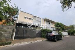 Rumah Luxury Modern Siap Huni di Citra Garden Jakarta Barat Rumah Luxury Modern Siap Huni di Citra Garden Jakarta Barat