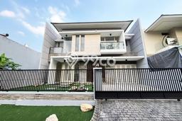 Rumah kawasan Citraland, Dekat Pusat Kota, LT 256m² Rumah kawasan Citraland, Dekat Pusat Kota, LT 256m²
