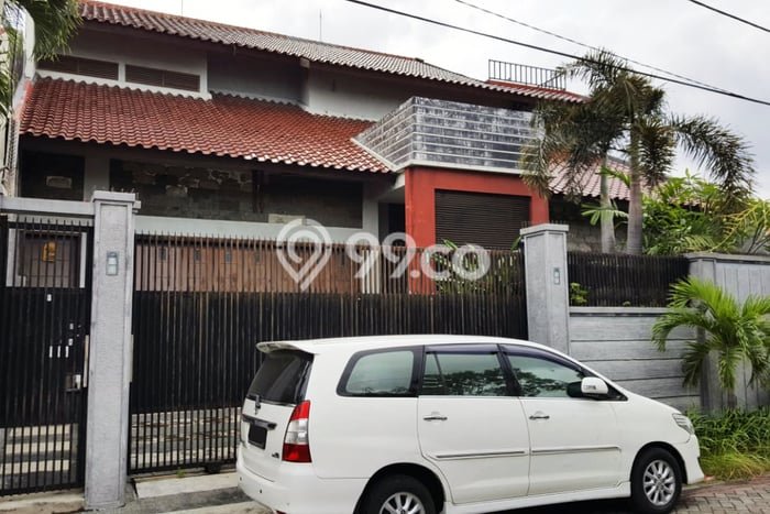 Dijual Rumah Mewah Exclusive di Wonocolo, Surabaya Dijual Rumah Mewah Exclusive di Wonocolo, Surabaya