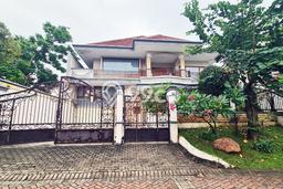 Hunian Mewah Dijual LT 933m2 di Wiyung, Surabaya Hunian Mewah Dijual LT 933m2 di Wiyung, Surabaya