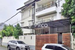 Hot Offer Hunian Premium Ideal dan Luas di Kembangan, Jakarta Barat Hot Offer Hunian Premium Ideal dan Luas di Kembangan, Jakarta Barat