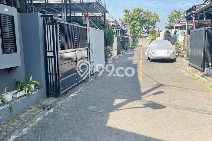 LISTING BARU! Rumah Premium area Waru, LT 100m2m² Bangunan 136m2m² LISTING BARU! Rumah Premium area Waru, LT 100m2m² Bangunan 136m2m²