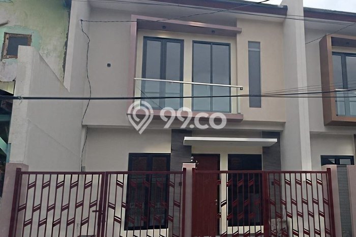 Dijual Cepat Rumah Favorit Siap Huni LB 115m2 di Rungkut, Surabaya Dijual Cepat Rumah Favorit Siap Huni LB 115m2 di Rungkut, Surabaya