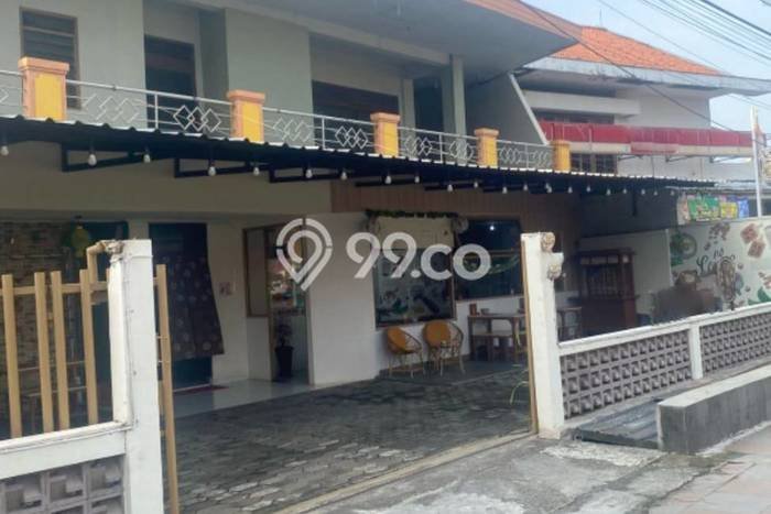 Rumah Kost untuk Dijual di Semarang Tengah dengan 10 KT, 3 KM, Luas 266m2 Rumah Kost untuk Dijual di Semarang Tengah dengan 10 KT, 3 KM, Luas 266m2