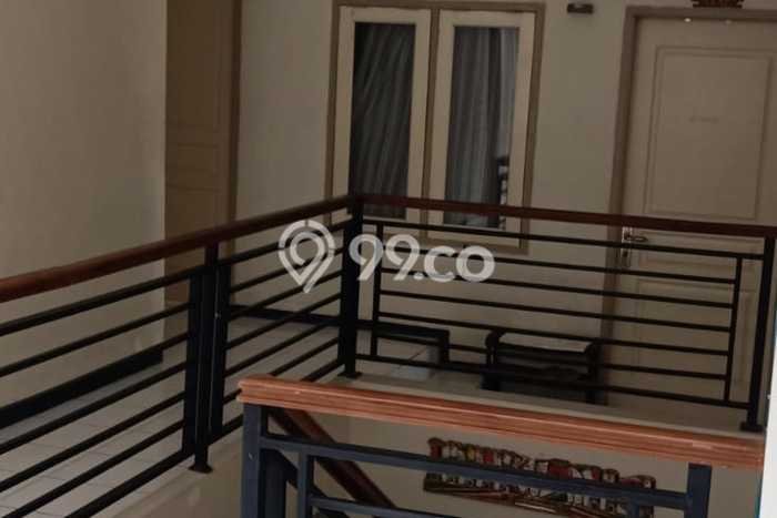 Rumah Kost Dijual Lokasi Tembalang, Semarang, 60 Kamar Tidur, 28 Kamar Mandi, 1400m2 Rumah Kost Dijual Lokasi Tembalang, Semarang, 60 Kamar Tidur, 28 Kamar Mandi, 1400m2