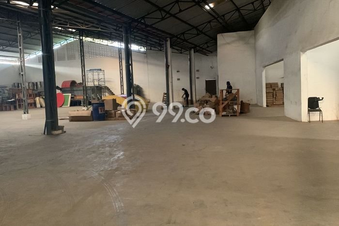 Unit Gudang Dijual di Ngaliyan Semarang Luas Bangunan 3431m2 Unit Gudang Dijual di Ngaliyan Semarang Luas Bangunan 3431m2