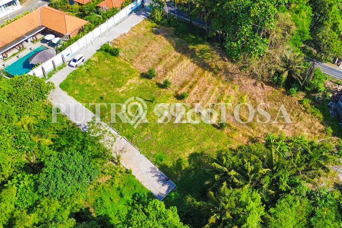HARGA TERBAIK! Tanah Kawasan Beraban, Luas 350m², Area Strategis HARGA TERBAIK! Tanah Kawasan Beraban, Luas 350m², Area Strategis