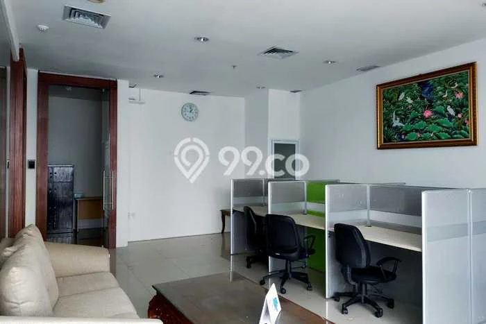 Kantor Disewa di Jakarta Selatan dengan LB 96m2 Area Komersial Ramai Kantor Disewa di Jakarta Selatan dengan LB 96m2 Area Komersial Ramai