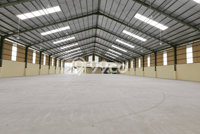 Gudang Kawasan Komersial di Cikarang, Luas 2402m², Siap Operasi Gudang Kawasan Komersial di Cikarang, Luas 2402m², Siap Operasi