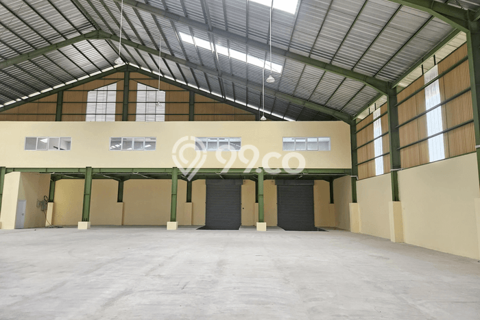 Gudang Kawasan Komersial di Cikarang, Luas 2402m², Siap Operasi Gudang Kawasan Komersial di Cikarang, Luas 2402m², Siap Operasi