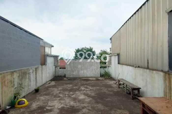 Ruko untuk Disewa di Pusat Bandung Luas Bangunan 250m2 Ruko untuk Disewa di Pusat Bandung Luas Bangunan 250m2