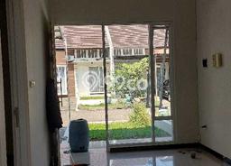 Jarang Ada! Rumah Kontrakan 2 Kamar Bagus Siap Huni Taman Kopo Indah Jarang Ada! Rumah Kontrakan 2 Kamar Bagus Siap Huni Taman Kopo Indah