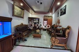 Rumah di Antapani, LT 135m2m², LB 225m2m² Rumah di Antapani, LT 135m2m², LB 225m2m²