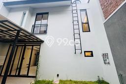 For Sale! Luxury House LT 120m2 Desain Modern di Kota Baru Parahyangan For Sale! Luxury House LT 120m2 Desain Modern di Kota Baru Parahyangan