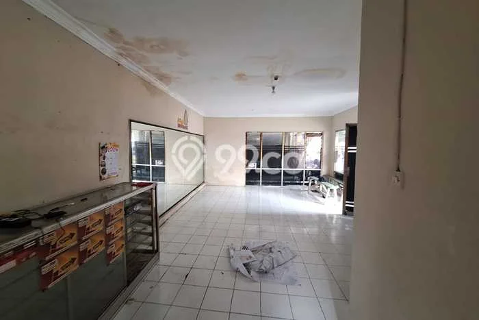 Disewakan Ruko di Pusat Kota Bandung Ramai Strategis Disewakan Ruko di Pusat Kota Bandung Ramai Strategis