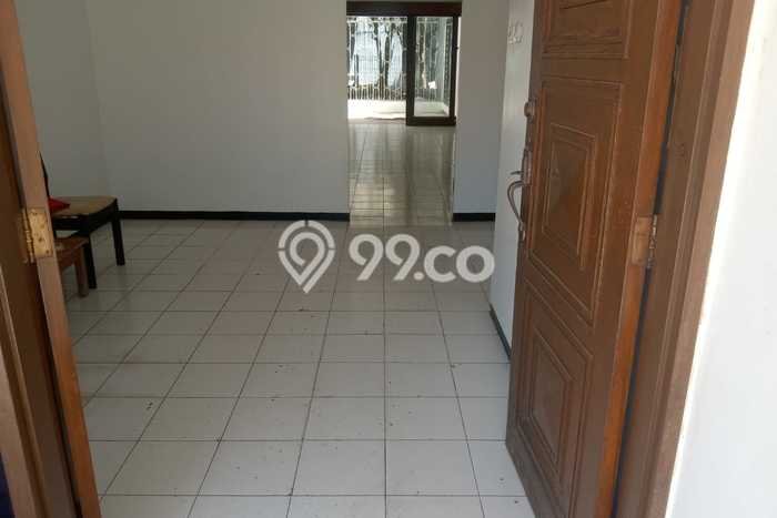 SPECIAL PRICE! Rumah area Babakanciparay, 3 KM, Dekat Fasilitas Umum, LT 400m² Bangunan 300m² SPECIAL PRICE! Rumah area Babakanciparay, 3 KM, Dekat Fasilitas Umum, LT 400m² Bangunan 300m²