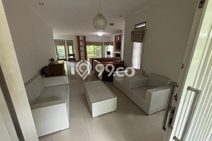 Ready to Use! Premium House LT 400m2 Desain Elegan di Dago Ready to Use! Premium House LT 400m2 Desain Elegan di Dago