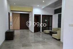 Jual Rumah Favorit Siap Huni LB 160m2 di Batununggal, Bandung Jual Rumah Favorit Siap Huni LB 160m2 di Batununggal, Bandung