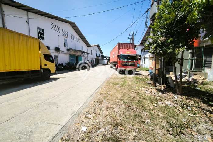 Disewakan Gudang komersial di Kutawaringin luas bangunan 1000m2 Disewakan Gudang komersial di Kutawaringin luas bangunan 1000m2