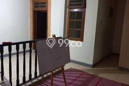 PENAWARAN EKSKLUSIF! Rumah kawasan Antapani, 5 KT, Lingkungan Elite, LT 124m² LB 160m² PENAWARAN EKSKLUSIF! Rumah kawasan Antapani, 5 KT, Lingkungan Elite, LT 124m² LB 160m²