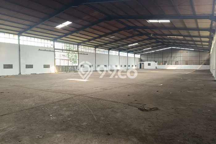 AREA BERKEMBANG! Gudang For Rent Kawasan Moch Toha, Luas 9000m², Ready Operasional AREA BERKEMBANG! Gudang For Rent Kawasan Moch Toha, Luas 9000m², Ready Operasional