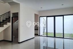 Rumah 3 Kamar di Pinggir Kota Taman Kopo Indah, Bandung - Harga Menarik Rumah 3 Kamar di Pinggir Kota Taman Kopo Indah, Bandung - Harga Menarik