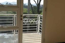 Rumah sewa siap pakai 3 Kamar Tidur di Taman Kopo Indah, Bandung Rumah sewa siap pakai 3 Kamar Tidur di Taman Kopo Indah, Bandung