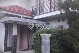 INVESTASI CERDAS! Rumah Exclusive Gede Bage, Bandung, LT 160m² LB 140m² INVESTASI CERDAS! Rumah Exclusive Gede Bage, Bandung, LT 160m² LB 140m²