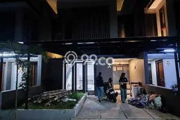 Sewa Rumah Murah di Buah Batu Bandung dengan 4 Kamar Tidur Sewa Rumah Murah di Buah Batu Bandung dengan 4 Kamar Tidur