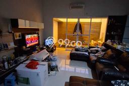 Rumah kawasan Sudirman, Bandung, Luas 190m2m² Bangunan 182m2m² Rumah kawasan Sudirman, Bandung, Luas 190m2m² Bangunan 182m2m²
