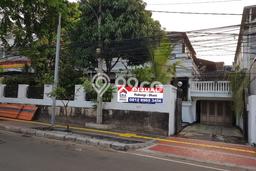 Siap Huni Rumah Mewah 6 Kamar di Tebet Dekat ke Mana Pun Siap Huni Rumah Mewah 6 Kamar di Tebet Dekat ke Mana Pun