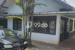 Hunian Mewah Siap Huni LT 643m2 di Tebet, Jakarta Selatan Hunian Mewah Siap Huni LT 643m2 di Tebet, Jakarta Selatan