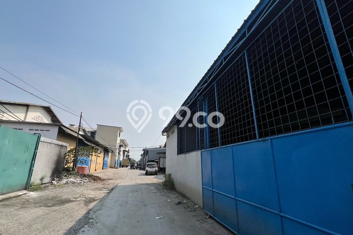 Disewakan Gudang di Kawasan Ramai Dadap Luas 450m2 Disewakan Gudang di Kawasan Ramai Dadap Luas 450m2