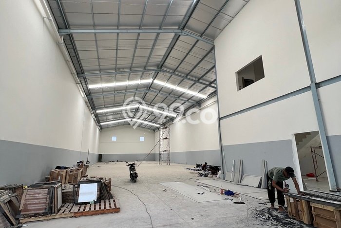 Gudang untuk disewa di Pakuhaji punya LT 930m2 & LB 1000m2 harga sewa kompetitif Gudang untuk disewa di Pakuhaji punya LT 930m2 & LB 1000m2 harga sewa kompetitif