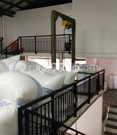 Gudang Kawasan , Luas 135m2m², Kawasan Bisnis, Strategis Gudang Kawasan , Luas 135m2m², Kawasan Bisnis, Strategis