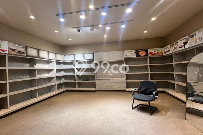 Gudang Lokasi Strategis Kawasan , Luas 5000m2m², Pusat Bisnis Gudang Lokasi Strategis Kawasan , Luas 5000m2m², Pusat Bisnis