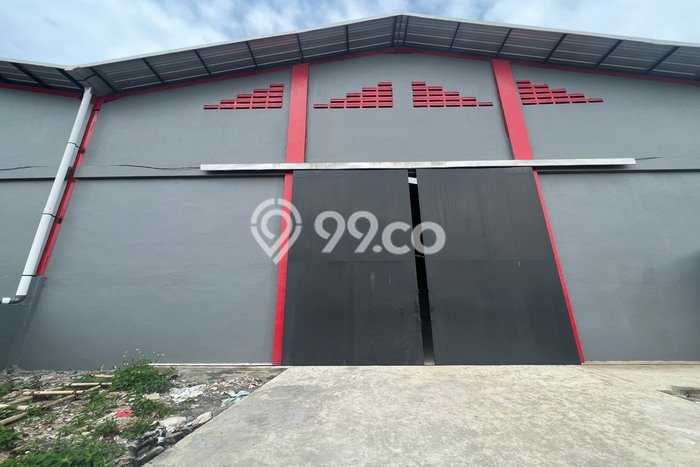 LOKASI STRATEGIS! Gudang Disewakan di , Luas 375m2m², Area Ramai LOKASI STRATEGIS! Gudang Disewakan di , Luas 375m2m², Area Ramai