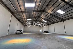 Unit Gudang Disewakan di Dadap di Area Ramai & Strategis Unit Gudang Disewakan di Dadap di Area Ramai & Strategis