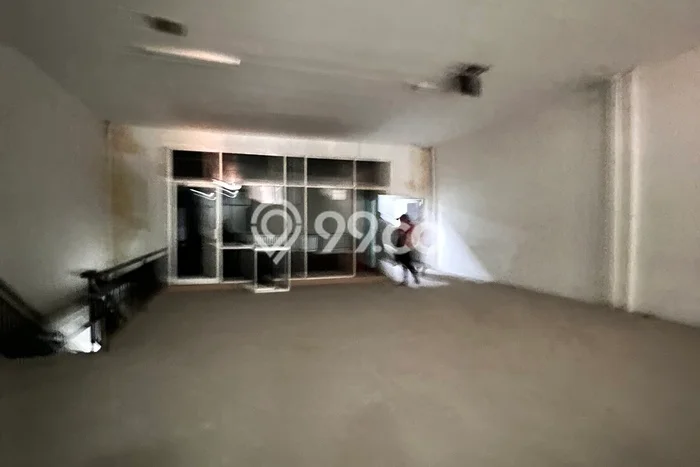 Unit Gudang Tersedia di Daan Mogot Spesifikasi LB 600m2 Unit Gudang Tersedia di Daan Mogot Spesifikasi LB 600m2