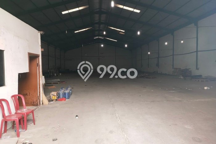 Gudang Disewa di Tangerang dengan LB 1000m2 Area Komersial Ramai Gudang Disewa di Tangerang dengan LB 1000m2 Area Komersial Ramai