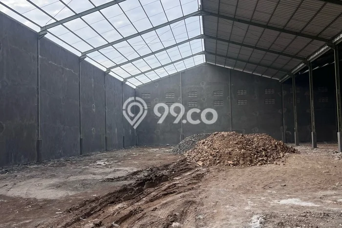 Unit Gudang Disewa Lokasi Pakuhaji, Tangerang Spesifikasi Luas Bangunan 850m2 Unit Gudang Disewa Lokasi Pakuhaji, Tangerang Spesifikasi Luas Bangunan 850m2