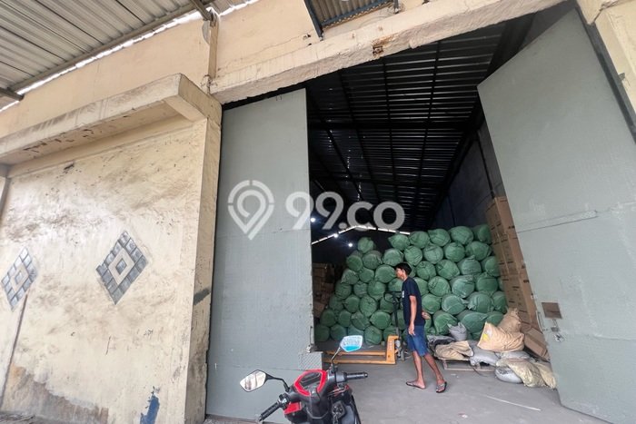 Gudang Bagus Dijual LB 750m2 Lokasi Strategis Tangerang Area Cocok untuk Berbisnis Gudang Bagus Dijual LB 750m2 Lokasi Strategis Tangerang Area Cocok untuk Berbisnis