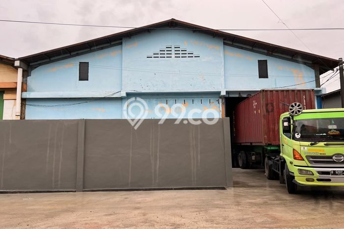 Gudang Disewa di Tangerang dengan LB 980m2 Area Komersial Ramai Gudang Disewa di Tangerang dengan LB 980m2 Area Komersial Ramai