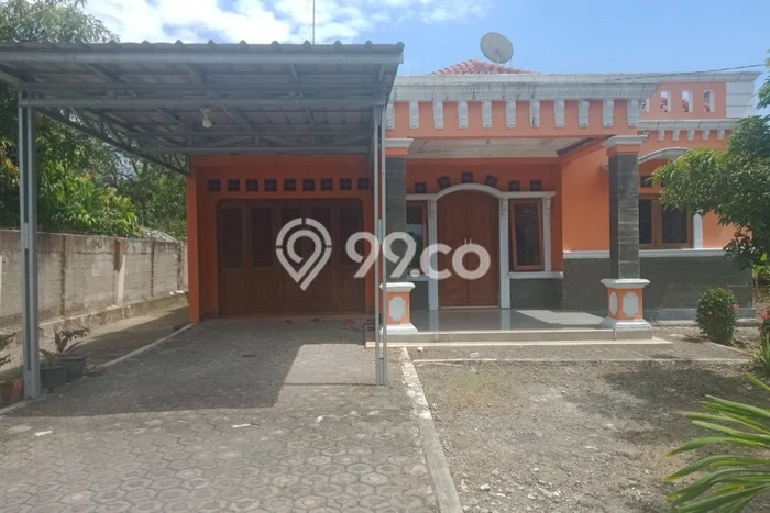 Jual Rumah Bagus Siap Huni LB 170m2 di Sumberjaya, Majalengka Jual Rumah Bagus Siap Huni LB 170m2 di Sumberjaya, Majalengka